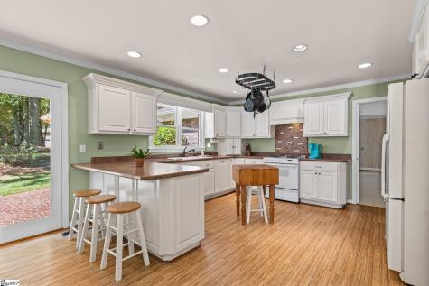 101 Jamestown Drive Greenville SC 29615
