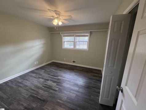 3036 Elmhurst Drive Boiling Springs SC 29316