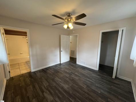 3036 Elmhurst Drive Boiling Springs SC 29316