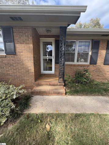 3036 Elmhurst Drive Boiling Springs SC 29316