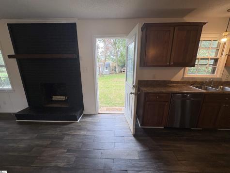 3036 Elmhurst Drive Boiling Springs SC 29316