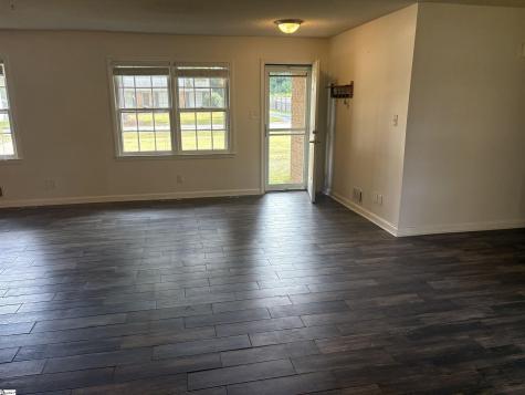 3036 Elmhurst Drive Boiling Springs SC 29316