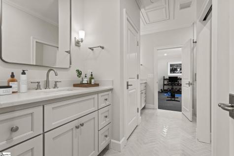 504 Hidden Hills Drive Greenville SC 29605