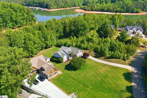 109 Martins Pointe Drive Seneca SC 29678
