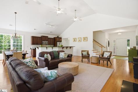 109 Martins Pointe Drive Seneca SC 29678
