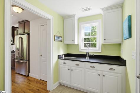 109 Martins Pointe Drive Seneca SC 29678