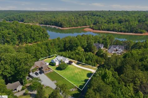 109 Martins Pointe Drive Seneca SC 29678