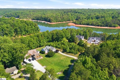 109 Martins Pointe Drive Seneca SC 29678