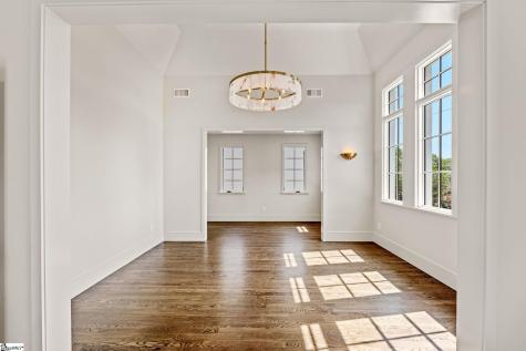 33 N Textile Avenue Greenville SC 29611