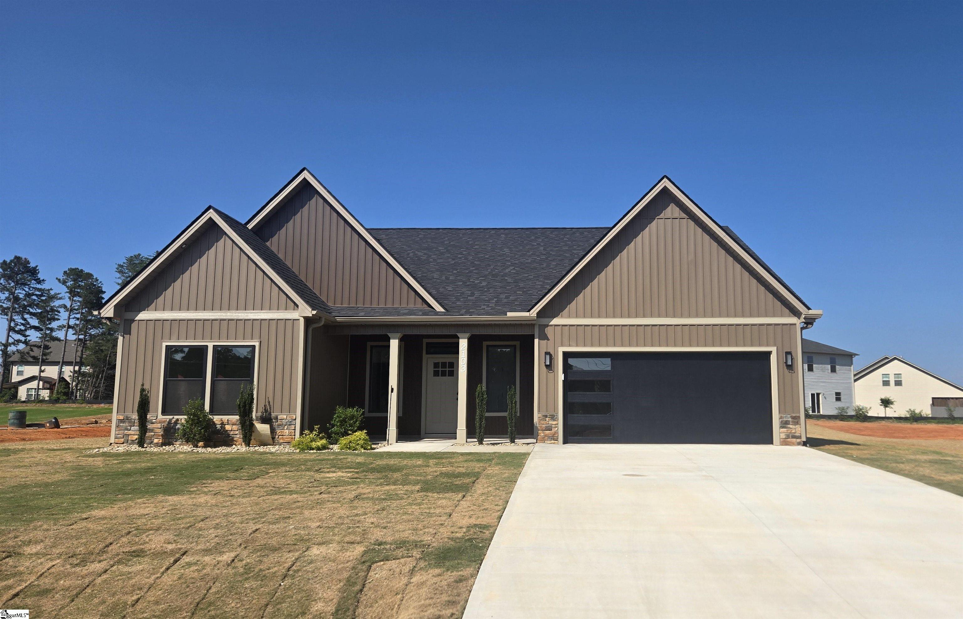 2103 N November Drive Boiling Springs SC 29316