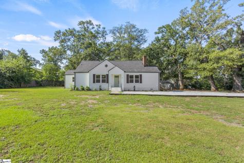 11 Willow Springs Drive Greenville SC 29607