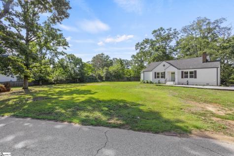 11 Willow Springs Drive Greenville SC 29607