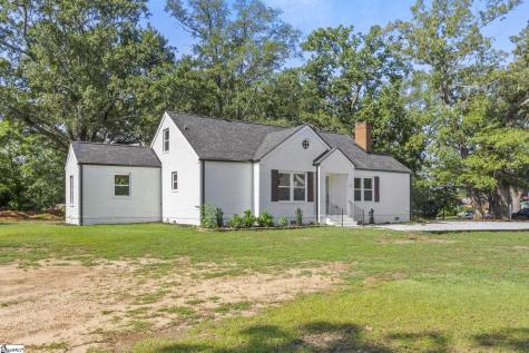 11 Willow Springs Drive Greenville SC 29607