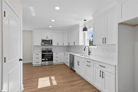 11 Willow Springs Drive Greenville SC 29607