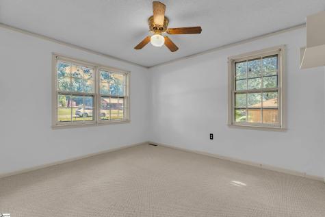 303 Mcneil Drive Anderson SC 29624