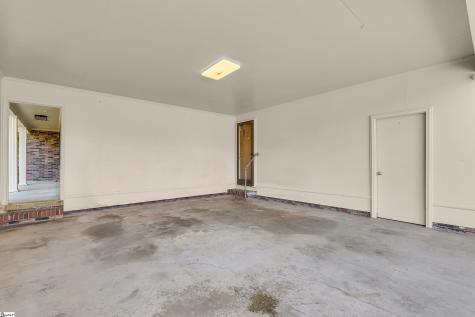 303 Mcneil Drive Anderson SC 29624