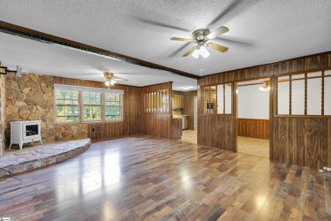 303 Mcneil Drive Anderson SC 29624