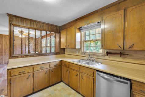 303 Mcneil Drive Anderson SC 29624