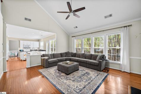 16 Breckenridge Court Greenville SC 29615