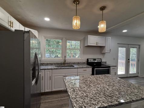 109 Avery Street Greenville SC 29617
