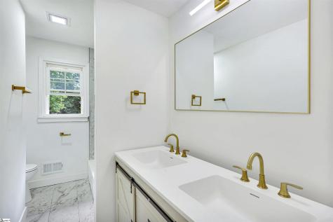109 Avery Street Greenville SC 29617