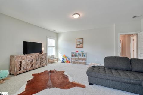 160 Scotts Bluff Drive Simpsonville SC 29681