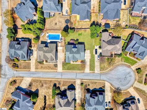 5 Middleberry Court Greer SC 29650