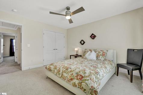 5 Middleberry Court Greer SC 29650