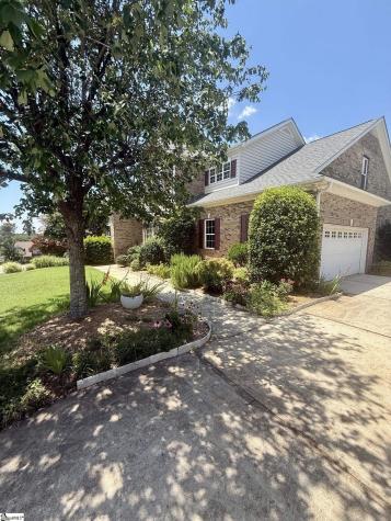 5 Middleberry Court Greer SC 29650
