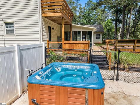 174 Green Lake Road Greenville SC 29607