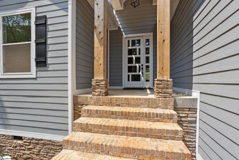 2705 Brook Hollow Drive Seneca SC 29678