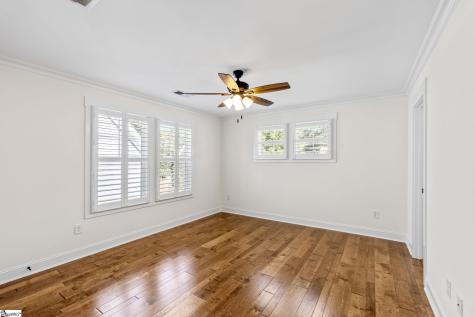 24 Ridgeway Avenue Greenville SC 29607