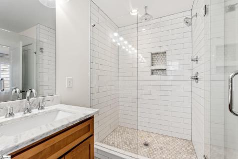 24 Ridgeway Avenue Greenville SC 29607