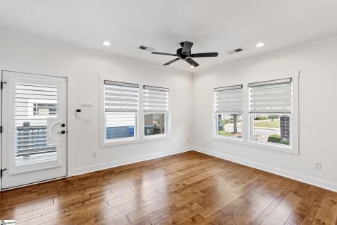 24 Ridgeway Avenue Greenville SC 29607