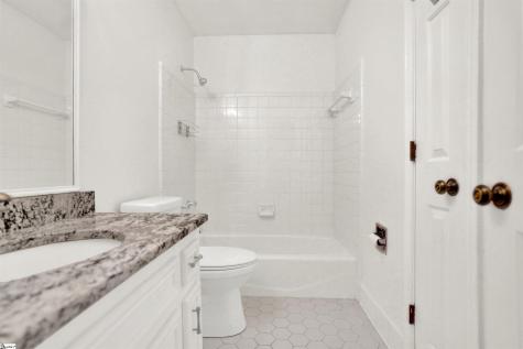 217 Ingleside Way Greenville SC 29615