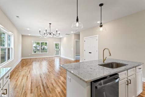 18 N Georgia Avenue Greenville SC 29611