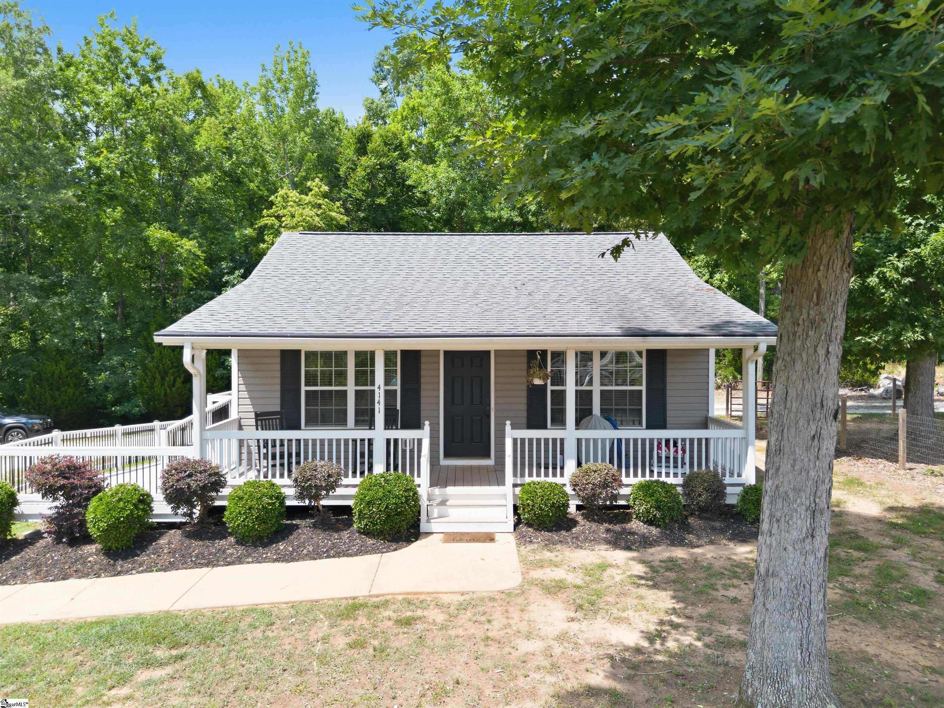 4141 Cross Anchor Road Enoree SC 29335