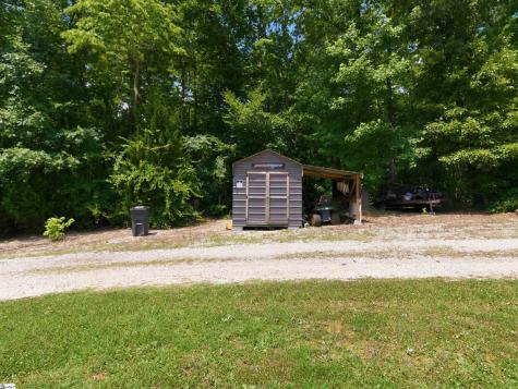 4141 Cross Anchor Road Enoree SC 29335
