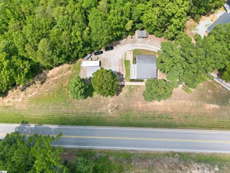 4141 Cross Anchor Road Enoree SC 29335