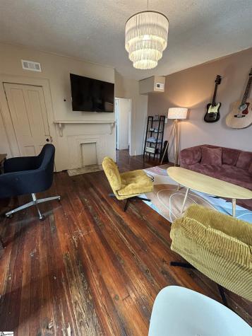 16 2nd Avenue Greenville SC 29609