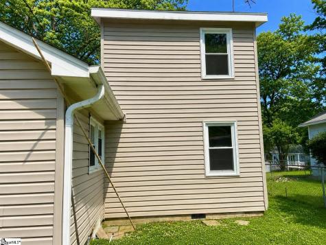 32 School Street Enoree SC 29335