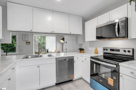 38 Shore Drive Greenville SC 29611