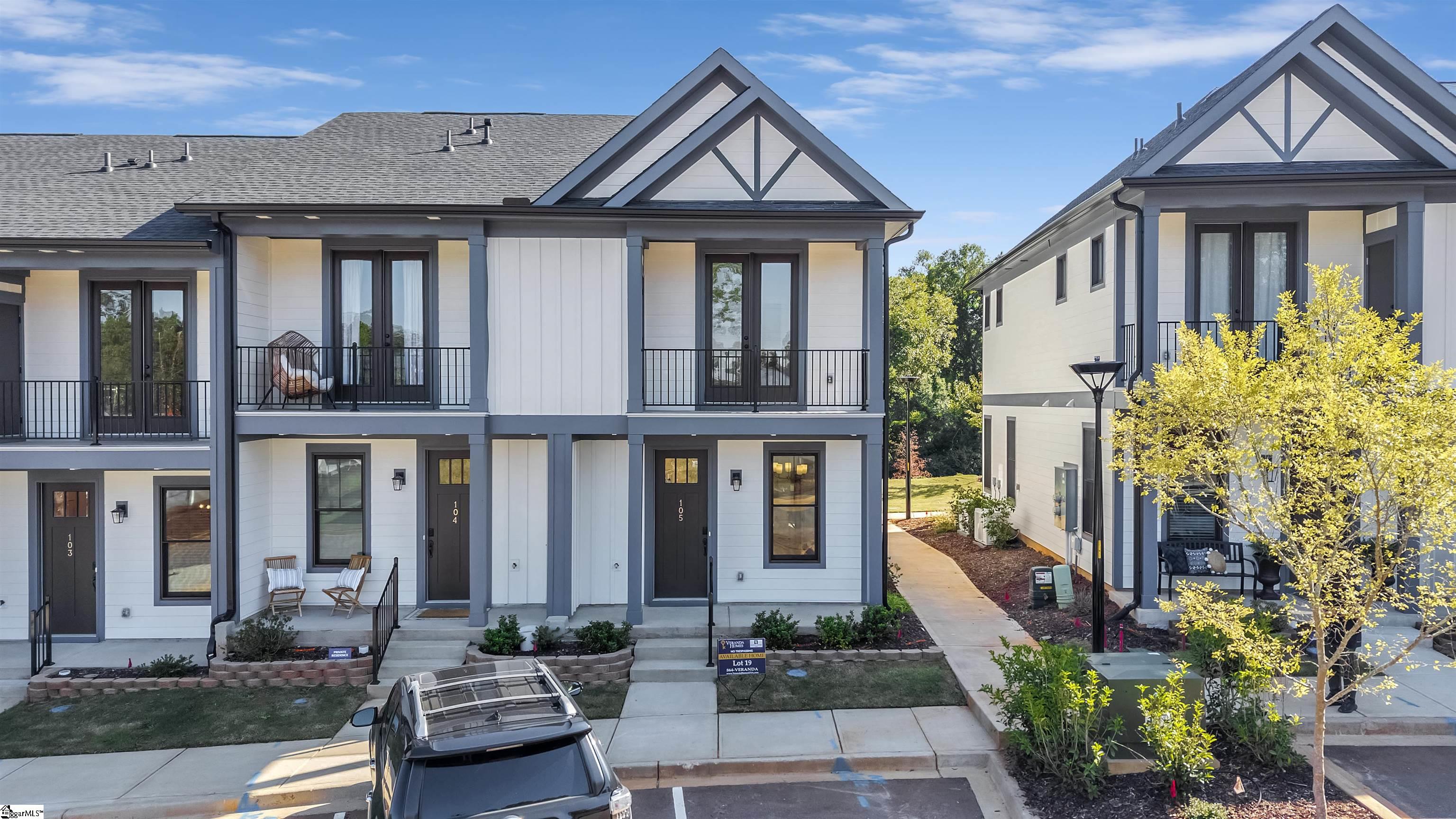 9 Hawthorne Lane Greenville SC 29605