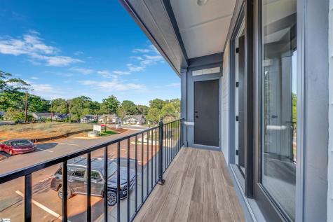 9 Hawthorne Lane Greenville SC 29605