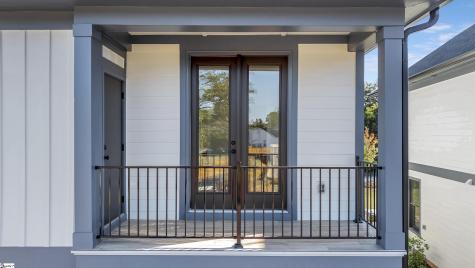 9 Hawthorne Lane Greenville SC 29605