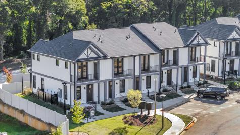 9 Hawthorne Lane Greenville SC 29605