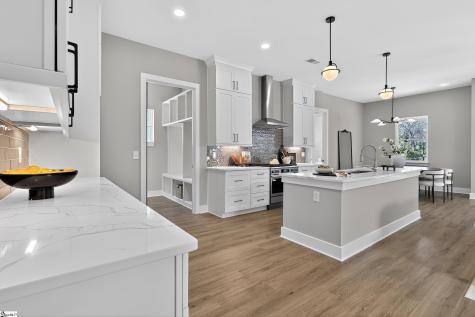 112C Chestnut Street Greenville SC 29605