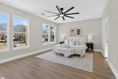 112C Chestnut Street Greenville SC 29605