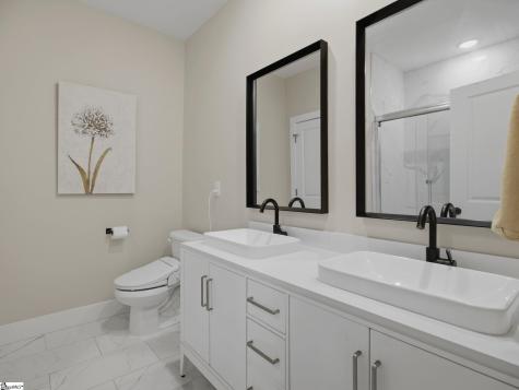 255 R C Thompson Road Chesnee SC 29323