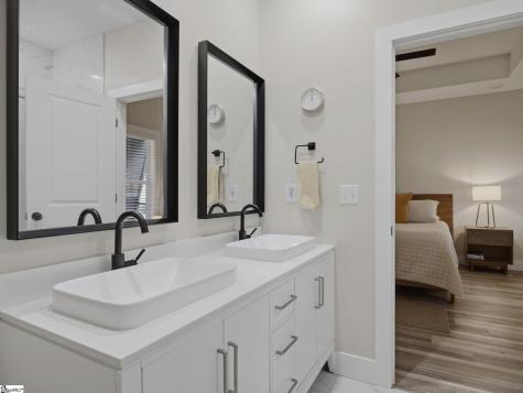 255 R C Thompson Road Chesnee SC 29323